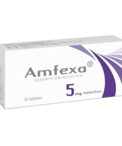 ¿Qué son las tabletas Amfexa? Amfexa Tablets contienen como principio activo dexamfetamine sulfate (sulfato de dexanfetamina), un medicamento estimulante del sistema nervioso central. Se utiliza principalmente en el tratamiento del trastorno por déficit de atención e hiperactividad (TDAH) como parte de un programa terapéutico integral que puede incluir intervenciones psicológicas, educativas y sociales. La dexanfetamina es un medicamento controlado debido a su potencial de abuso, dependencia y uso indebido, por lo que debe utilizarse únicamente bajo supervisión médica especializada. ¿Para qué se utiliza Amfexa? Amfexa puede ser indicado para ayudar a controlar síntomas del TDAH, incluyendo: Dificultad para mantener la atención. Problemas de concentración. Impulsividad. Hiperactividad. Dificultad para organizar tareas y actividades. En la información del medicamento, Amfexa está indicado para niños y adolescentes de determinadas edades bajo supervisión de un especialista, especialmente cuando otros tratamientos no han sido suficientemente eficaces. ¿Cómo funciona Dexamfetamine? La dexanfetamina actúa aumentando la actividad de determinados neurotransmisores en el cerebro, principalmente: Dopamina Noradrenalina Estos neurotransmisores participan en procesos relacionados con: Atención. Concentración. Control de impulsos. Regulación del comportamiento. Presentaciones disponibles de Amfexa Amfexa Tablets está disponible en varias concentraciones, incluyendo: Amfexa 5 mg Amfexa 10 mg Amfexa 20 mg Las diferentes presentaciones permiten que el especialista ajuste el tratamiento según la respuesta del paciente. Dosis y administración La dosis debe ser establecida por un especialista según: Edad del paciente. Gravedad de los síntomas. Respuesta al tratamiento. Otros medicamentos utilizados. Estado general de salud. Generalmente, el tratamiento comienza con una dosis baja y puede ajustarse gradualmente según la necesidad clínica. No cambie la dosis ni suspenda el tratamiento sin consultar con su médico. ¿Cómo tomar Amfexa Tablets? Tome el medicamento exactamente como lo indique su especialista. Los comprimidos se administran por vía oral con agua. Es recomendable tomarlo siguiendo un horario constante. La última dosis normalmente no debe tomarse demasiado tarde para evitar problemas de sueño. Posibles efectos secundarios Como todos los medicamentos, Amfexa (dexamfetamine) puede producir efectos secundarios. Los efectos más frecuentes pueden incluir: Disminución del apetito. Pérdida de peso. Dificultad para dormir. Dolor de cabeza. Sequedad de boca. Dolor abdominal. Náuseas. Nerviosismo. Cambios de humor. Aumento de la frecuencia cardíaca. Efectos secundarios graves Busque atención médica si presenta: Dolor en el pecho. Dificultad para respirar. Desmayos. Cambios importantes del comportamiento. Alucinaciones. Síntomas psicóticos. Reacciones alérgicas graves. Advertencias y precauciones Antes de utilizar Amfexa, informe a su médico si existe: Enfermedad cardíaca. Presión arterial elevada. Problemas de salud mental. Convulsiones o epilepsia. Problemas renales o hepáticos. Antecedentes de abuso de sustancias. El especialista puede controlar regularmente: Presión arterial. Frecuencia cardíaca. Peso. Crecimiento en niños y adolescentes. Interacciones medicamentosas Amfexa puede interactuar con otros medicamentos, incluyendo: Inhibidores de la monoaminooxidasa (IMAO). Algunos antidepresivos. Medicamentos para la presión arterial. Otros estimulantes. Algunos medicamentos utilizados para trastornos psiquiátricos. Informe siempre a su médico sobre todos los medicamentos y suplementos que esté tomando. Embarazo y lactancia Si está embarazada, planea quedar embarazada o está en período de lactancia, consulte con un profesional sanitario antes de utilizar dexanfetamina. Conservación Conserve Amfexa: En su envase original. En un lugar seco. A temperatura recomendada. Fuera del alcance de los niños. En un lugar seguro debido a su condición de medicamento controlado. Preguntas frecuentes ¿Amfexa es lo mismo que dexanfetamina? Sí. Amfexa contiene dexamfetamine sulfate como principio activo. ¿Amfexa trata el TDAH? Sí. Está indicado como parte de un programa de tratamiento para el TDAH cuando un especialista considera apropiado su uso. ¿Puede causar dependencia? Sí. Como otros estimulantes, la dexanfetamina puede presentar riesgo de abuso y dependencia, por lo que requiere seguimiento médico. ¿Puede afectar el sueño? Sí. Tomarlo demasiado tarde puede provocar dificultades para conciliar el sueño. Información importante Amfexa Tablets (Dexamfetamine sulfate) es un medicamento estimulante de prescripción utilizado principalmente para el tratamiento del TDAH. Debe utilizarse únicamente bajo la supervisión de un profesional sanitario cualificado y siguiendo estrictamente las indicaciones médicas.